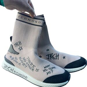 JOHN RICHMOND
Stretch Sock Sneaker In Nude